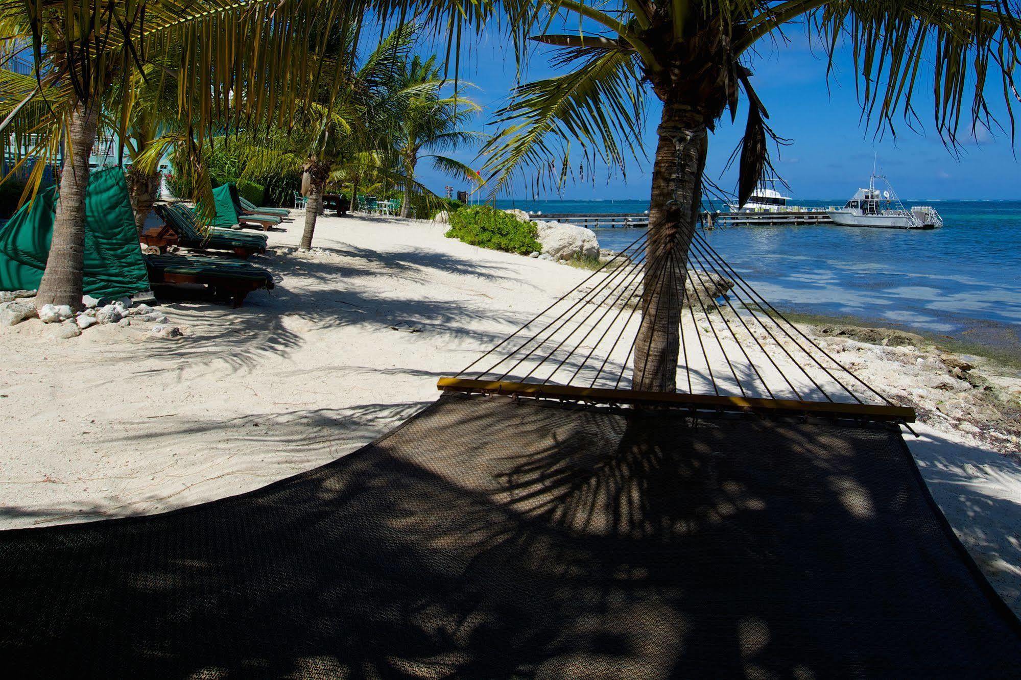 Compass Point Dive Resort Ган Бэй Экстерьер фото